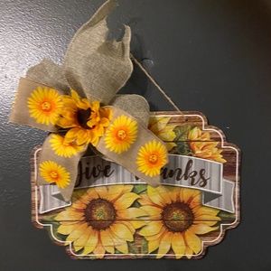 Fall door hanger